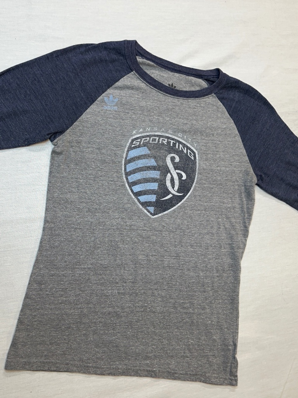 Adidas MLS Sporting KC 3/4 Sleeve Distressed Baseball Tee Women's XL Kansas City